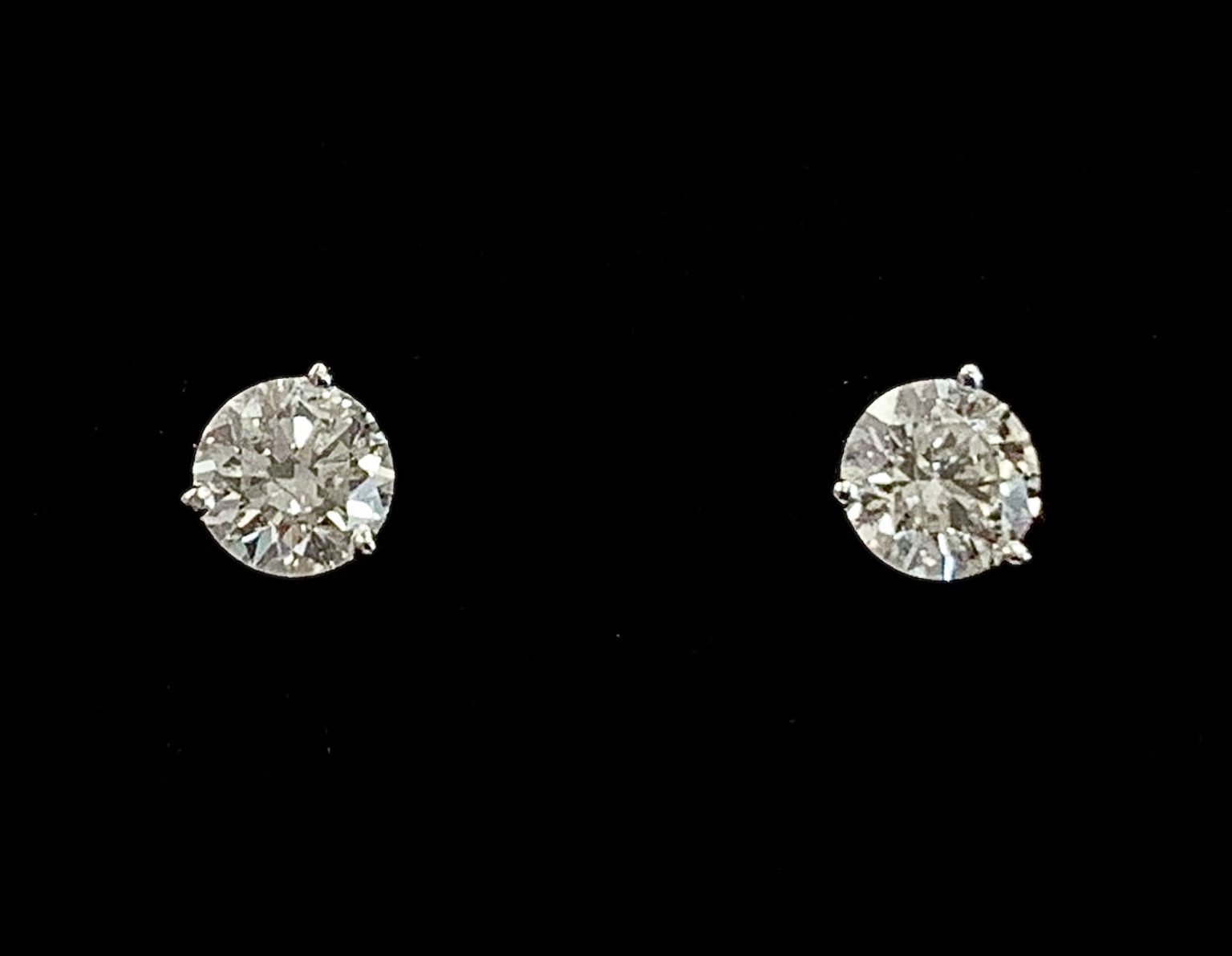 0.47ct Total Weight "Candlelight" Diamond Earrings Kona Diamond Co.